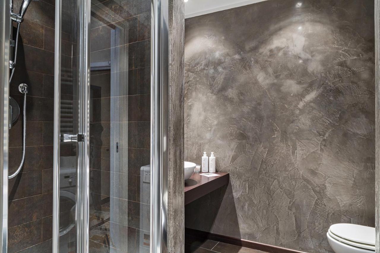 Via Roma Luxury Apartment By Wonderful Italy Genoa Exterior photo